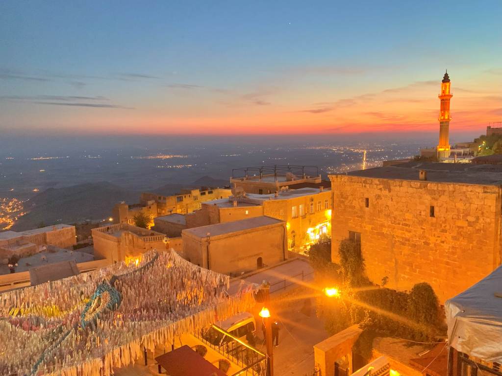 Mardin (ตอนที่ 1): เมืองแสงอุ่นในหุบเขาเมโสโปเตเมียตอนบน