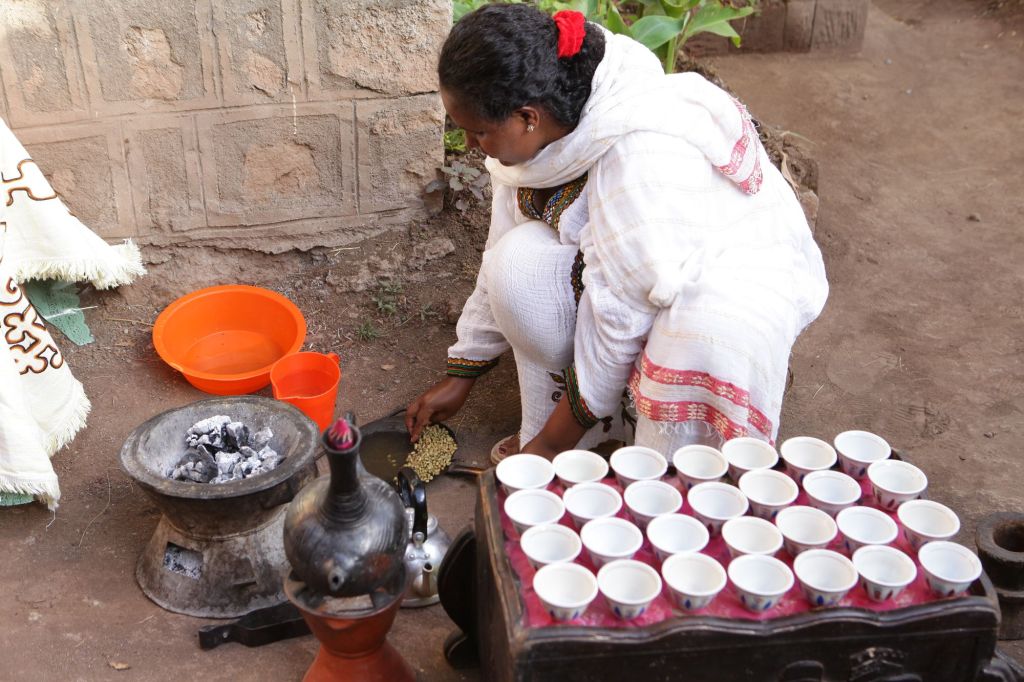พิธีกรรมกาแฟ (Coffee Ceremony)- มนต์เสน่ห์แห่งเอธิโอเปีย