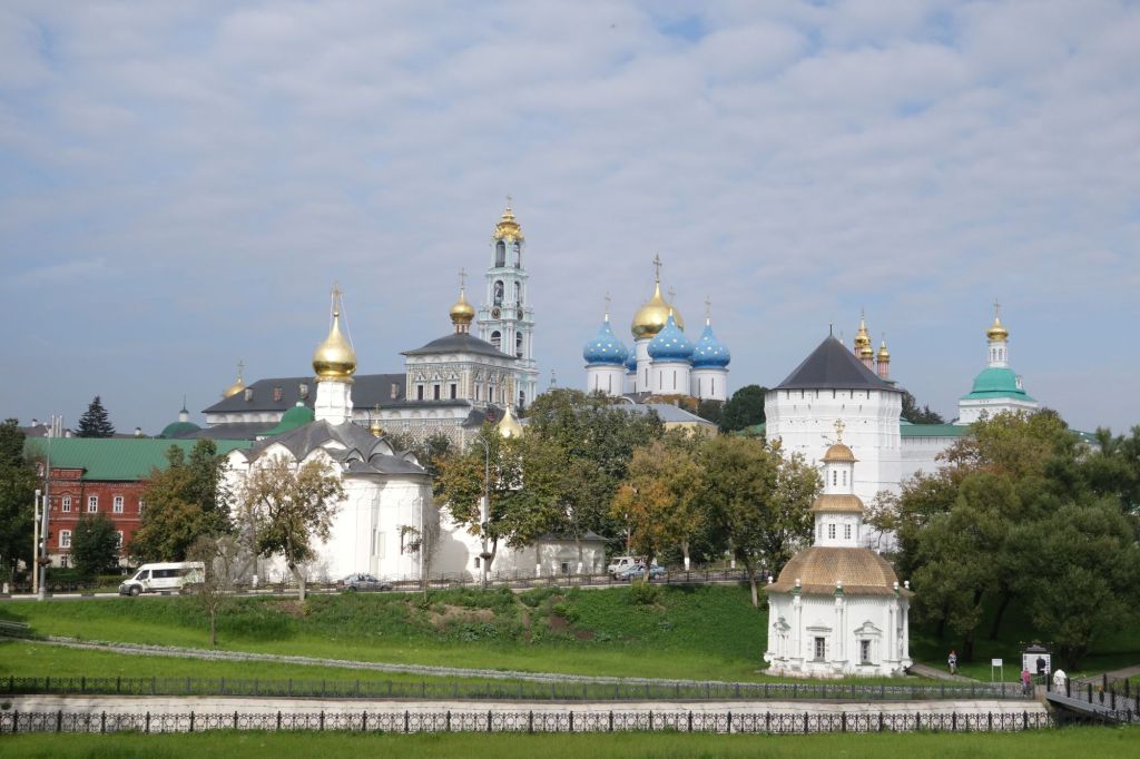 รถไฟสายชานเมือง – จากมอสโคว์สู่ Sergiev&nbsp;Posad